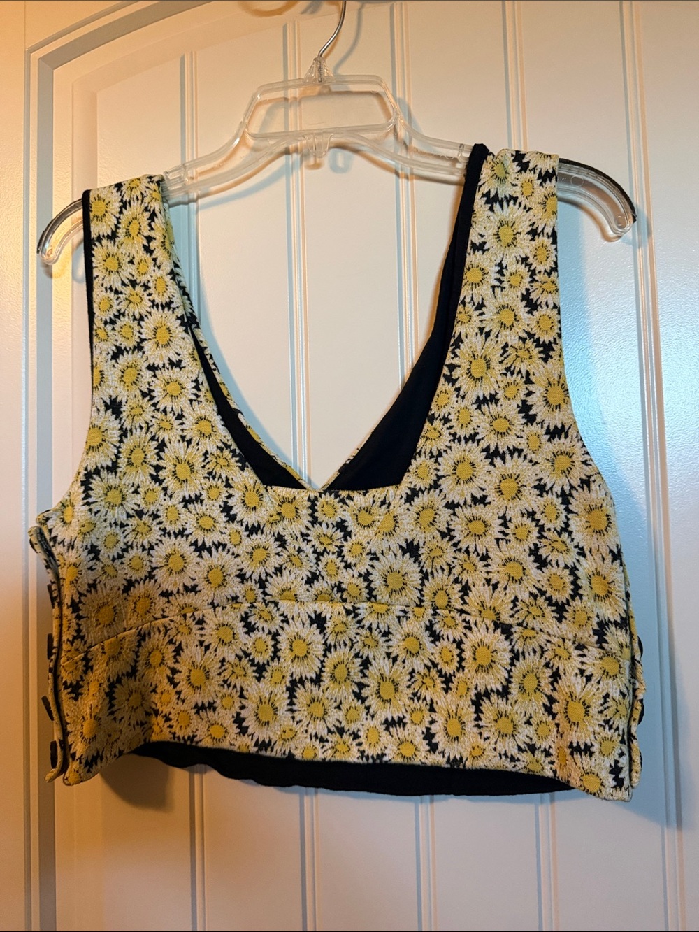 Maeve Button-Side Top Large - Picture 6 of 9